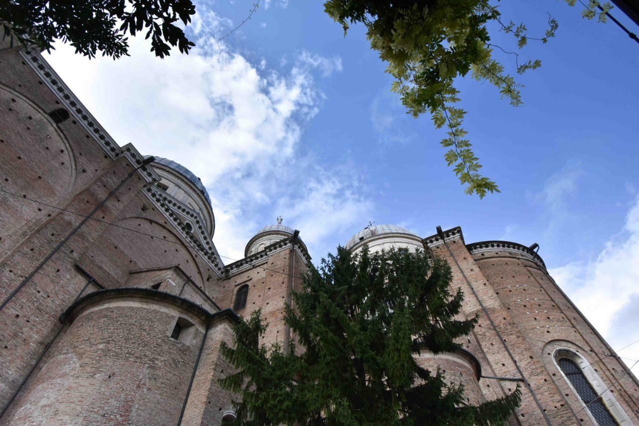 Om Plus Santa Giustina パドヴァ エクステリア 写真